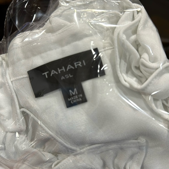 Tahari ASL Women's Ruffle Long Sleeve Blouse Size M in White - Picture 5 of 11